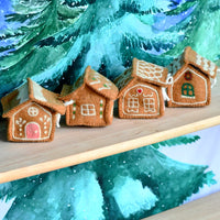 Tara Treasures Felt Gingerbread House - Red Door