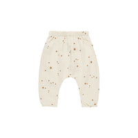 Quincy Mae Woven Pant || Stars