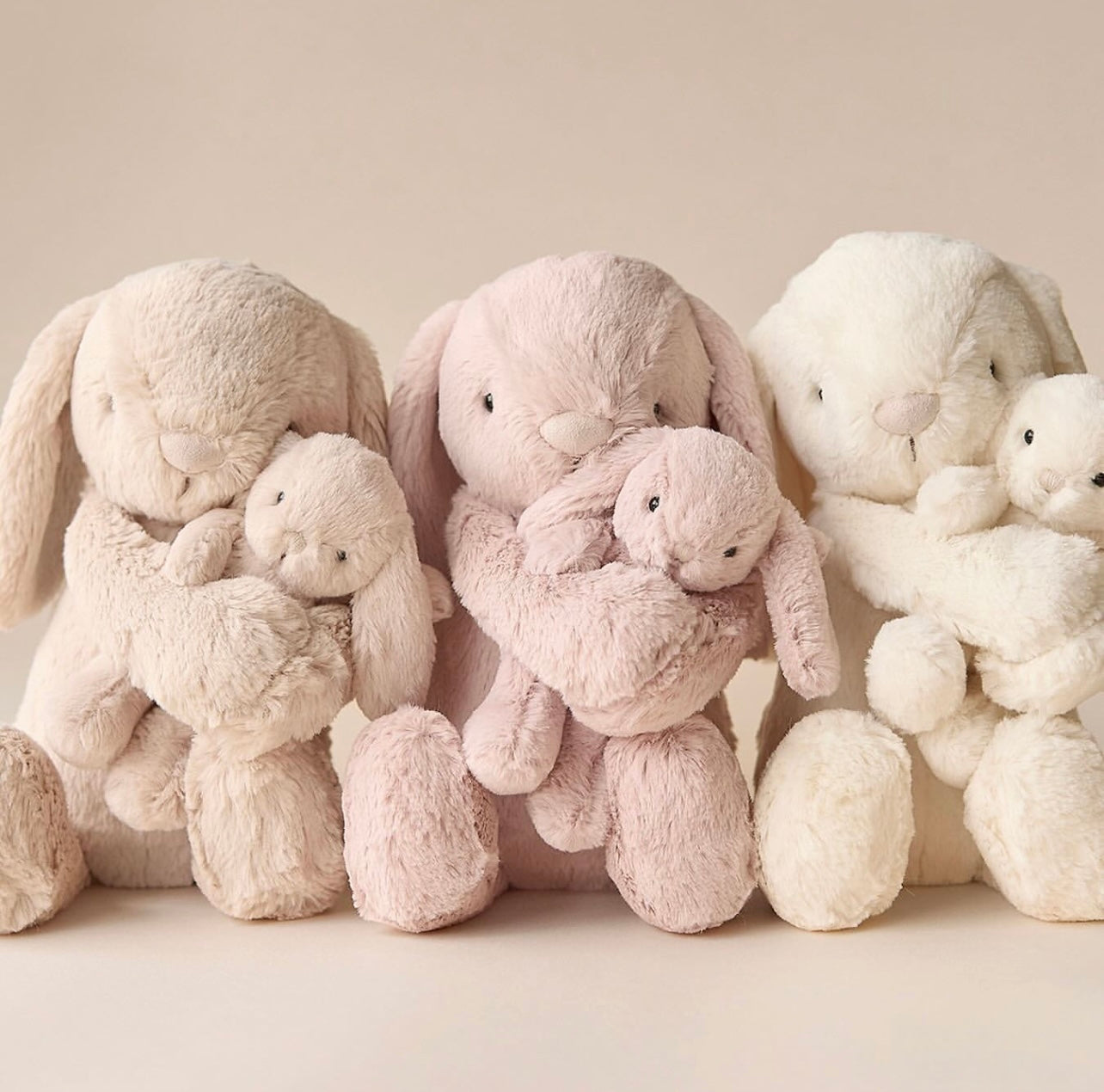 Jamie Kay Snuggle Bunnies - Frankie The Bunny - Blush – Nurture Thy Seed