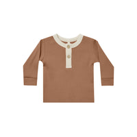 Quincy Mae Ribbed Long Sleeve Henley | Cinnamon