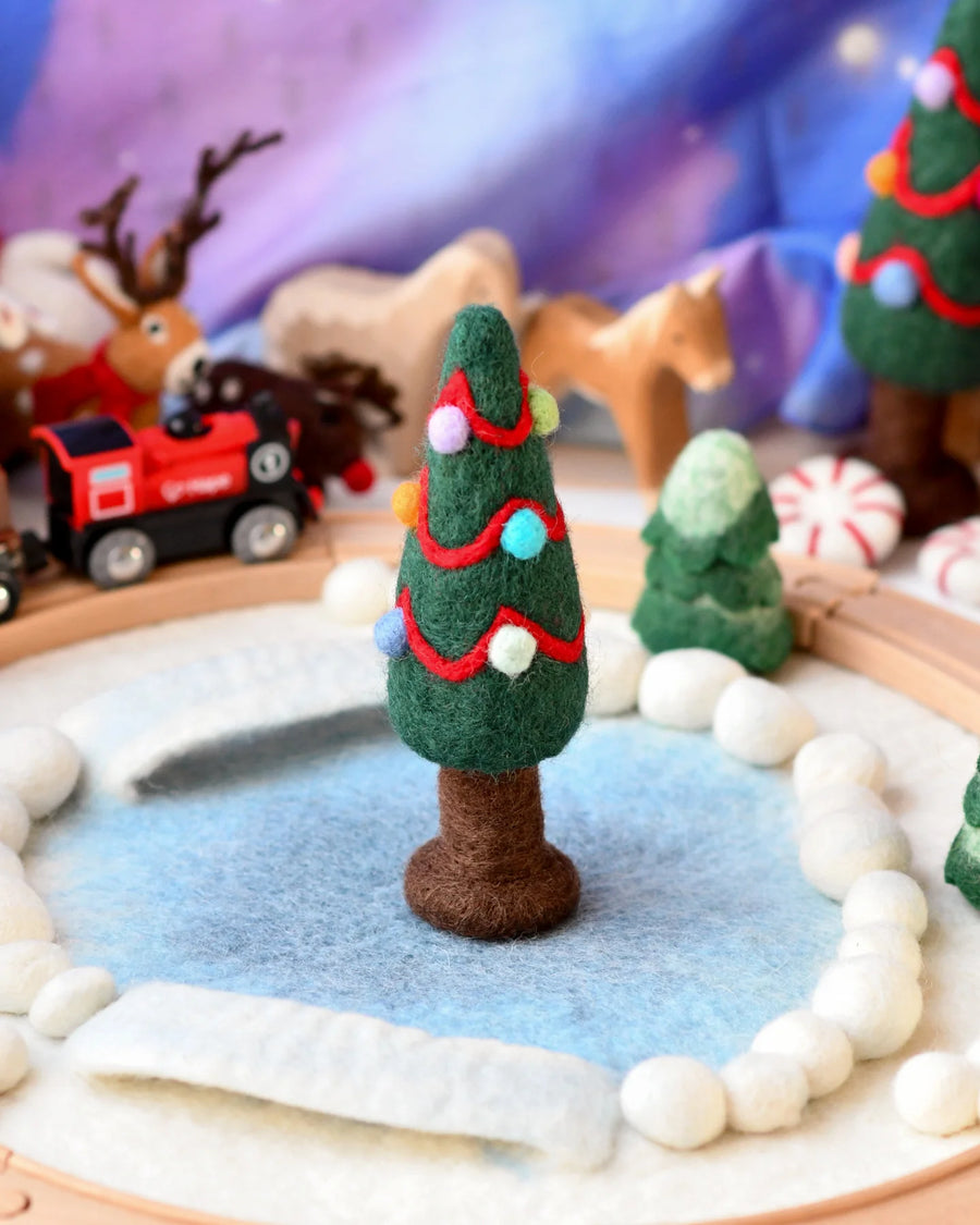 Tara Treasures Felt Christmas Tree With Colourful Dots