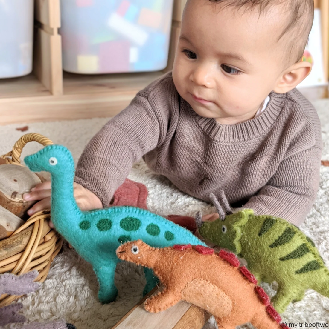 Tara Treasures Felt Brachiosaurus Dinosaur Toy