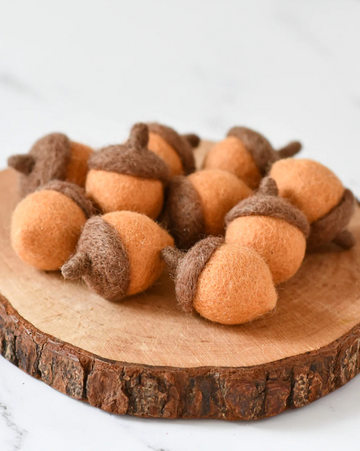 Tara Treasures Felt Acorns (Brown) - 10 Acorns